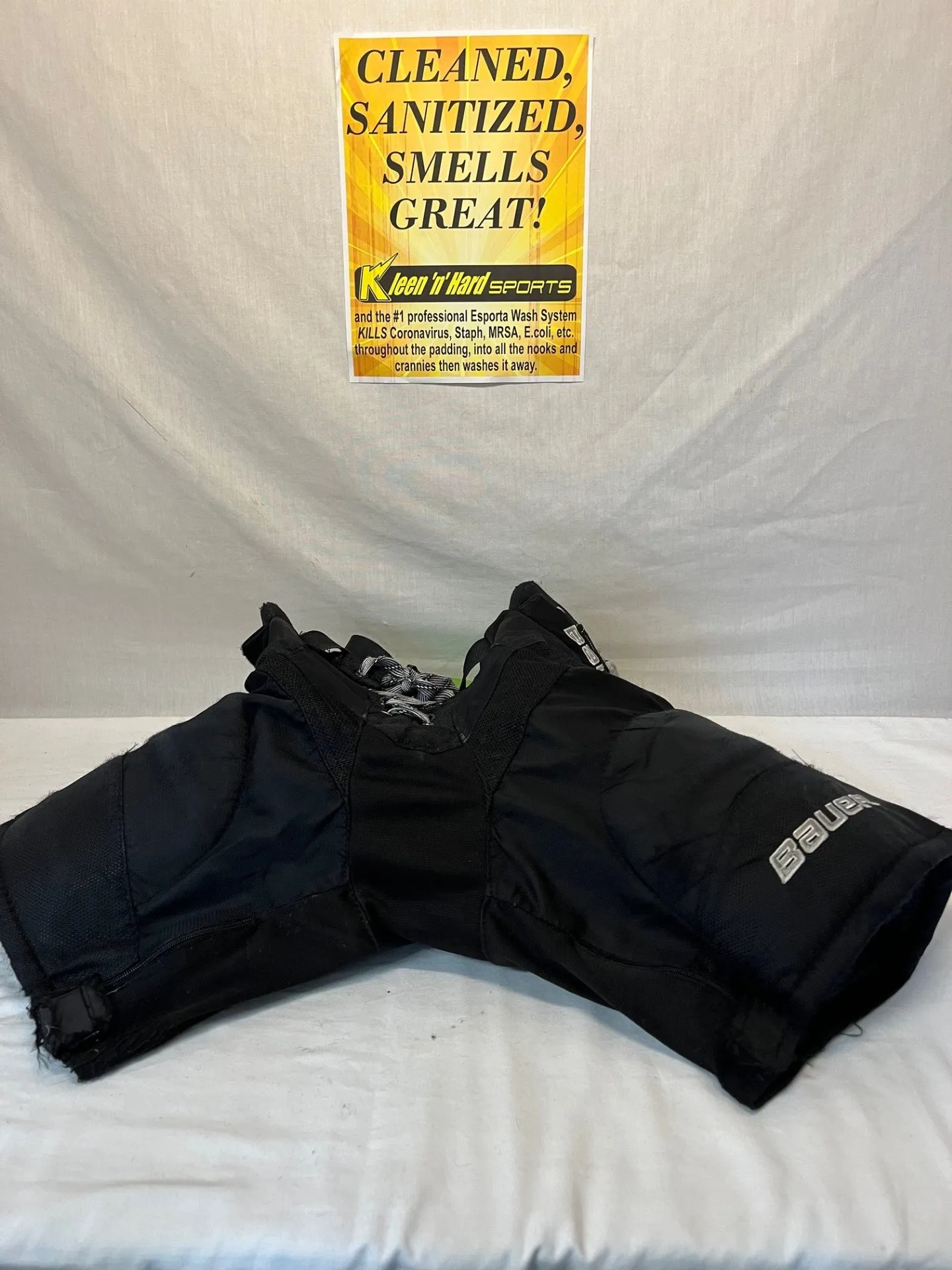 Used Bauer Supreme One 80 Size Jr S Reg Black Ice Hockey Pants